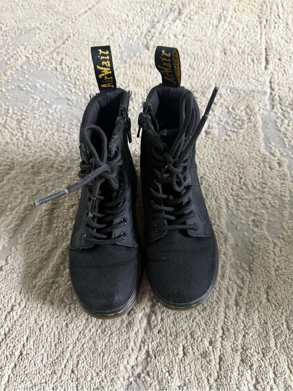 Dr. Martens Black Canvas Combs J Lace Up Boots size zip 11